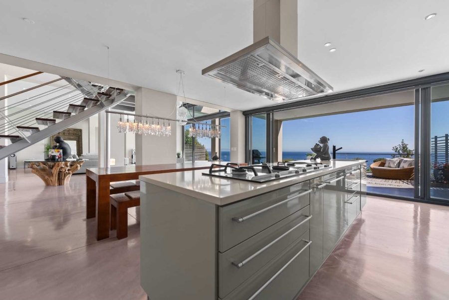 3 Bedroom Property for Sale in Camps Bay Western Cape